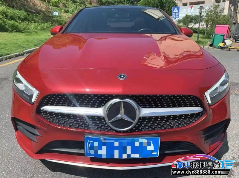 20年奔驰A轿车抵押车出售