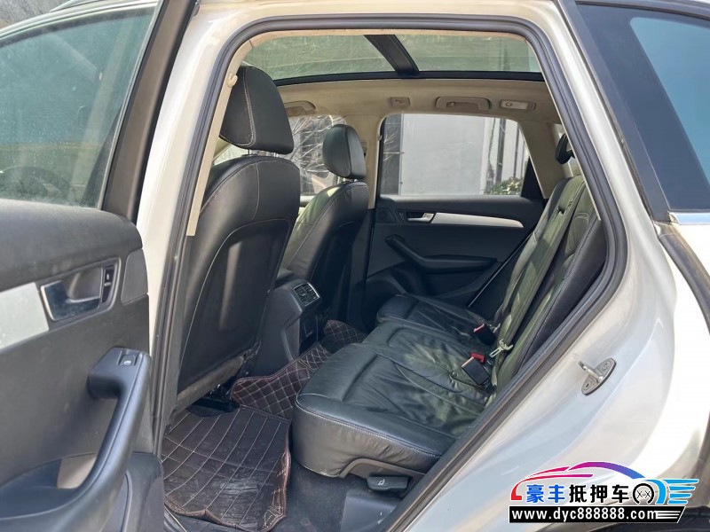 11年奥迪Q5轿车抵押车出售