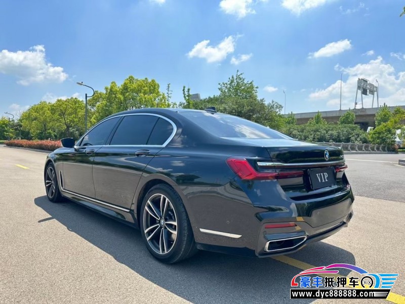 22年宝马7系轿车抵押车出售