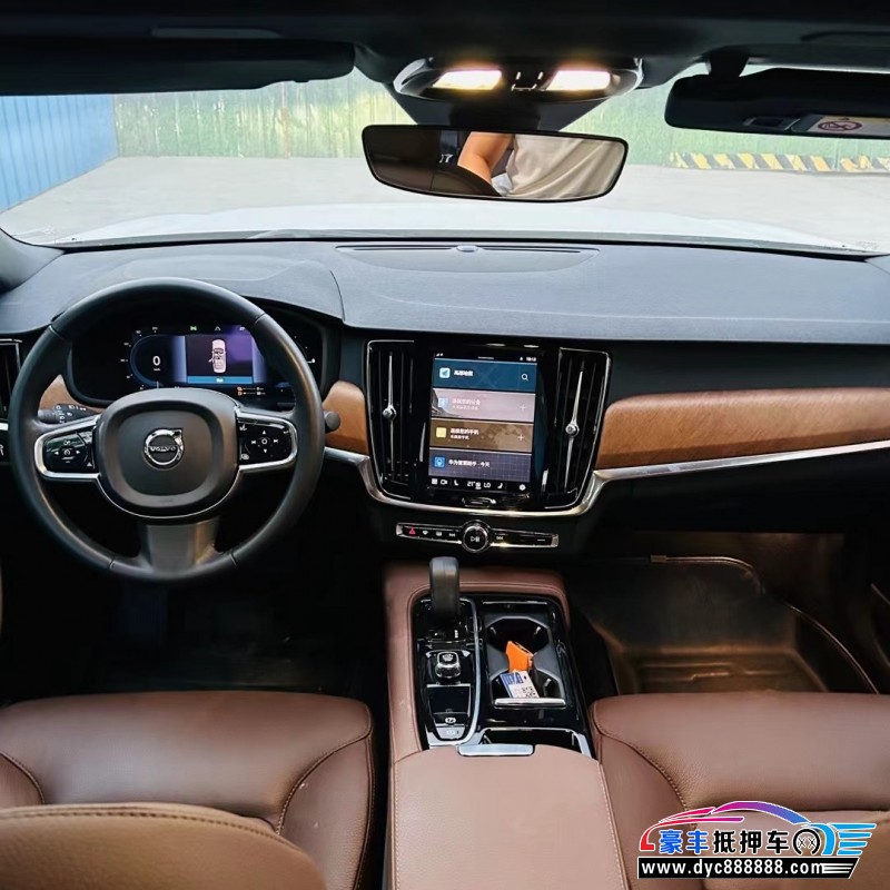 21年沃尔沃S90轿车抵押车出售