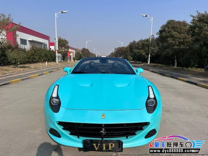 15年法拉利California T轿车抵押车出售
