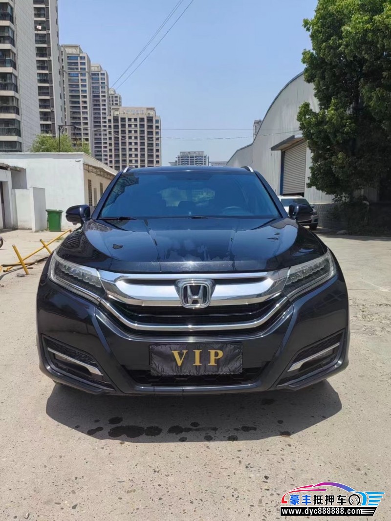 18年本田UR-V轿车抵押车出售