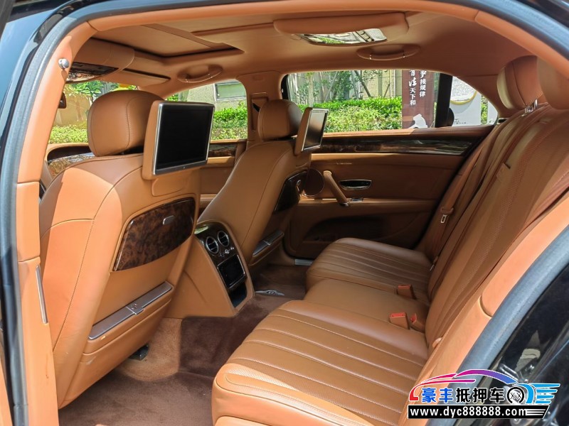 15年宾利飞驰轿车抵押车出售