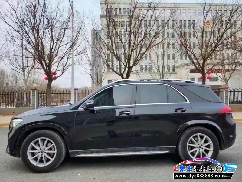 20年奔驰GLE轿车抵押车出售