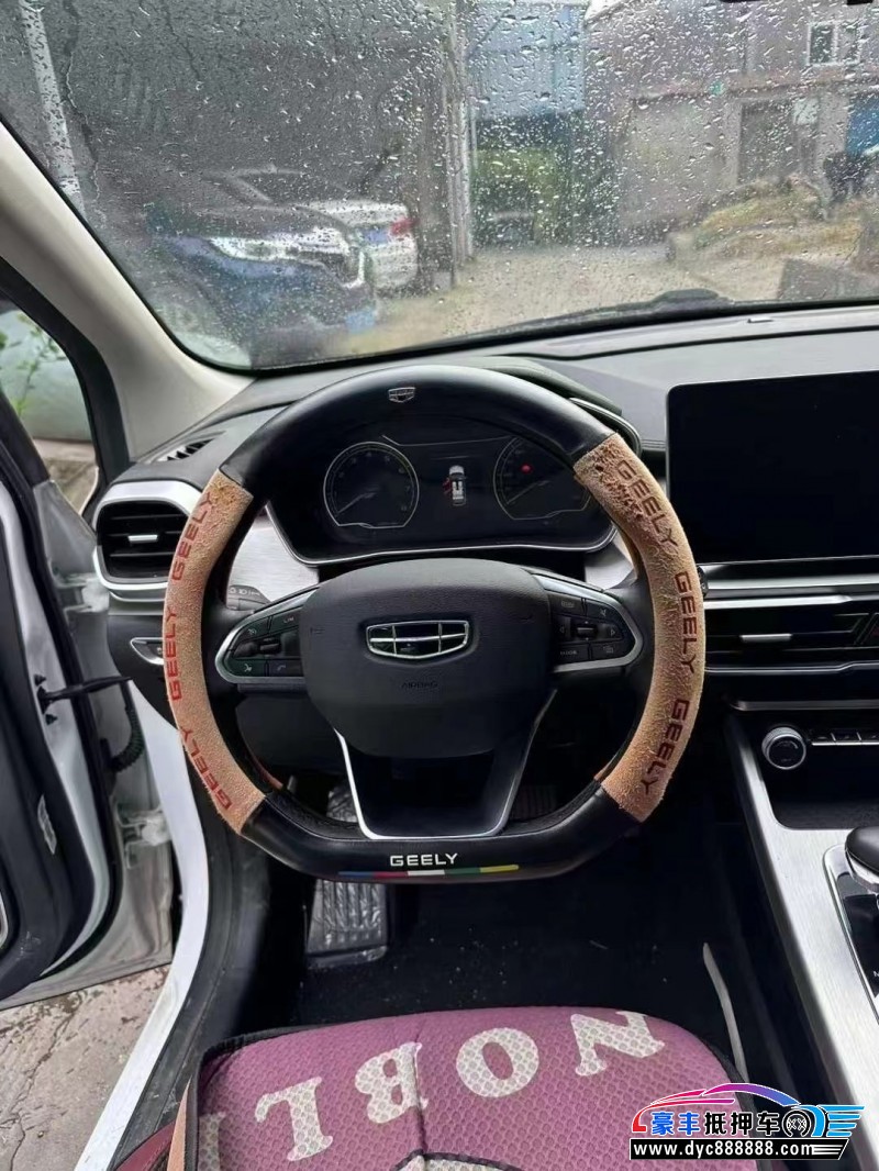 23年吉利缤越轿车抵押车出售