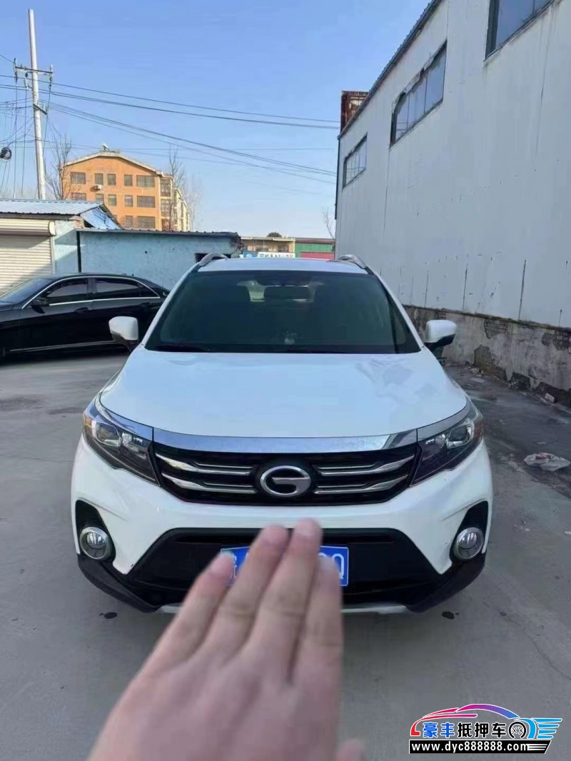 19年传祺gs3轿车抵押车出售