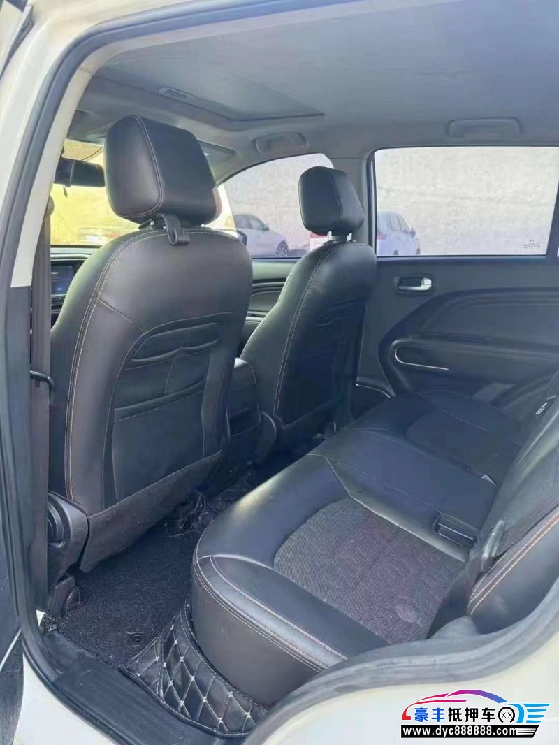 19年传祺gs3轿车抵押车出售