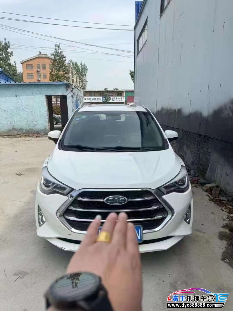 17年江淮瑞风S3轿车抵押车出售