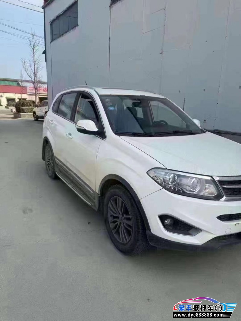 15年奇瑞瑞虎5轿车抵押车出售