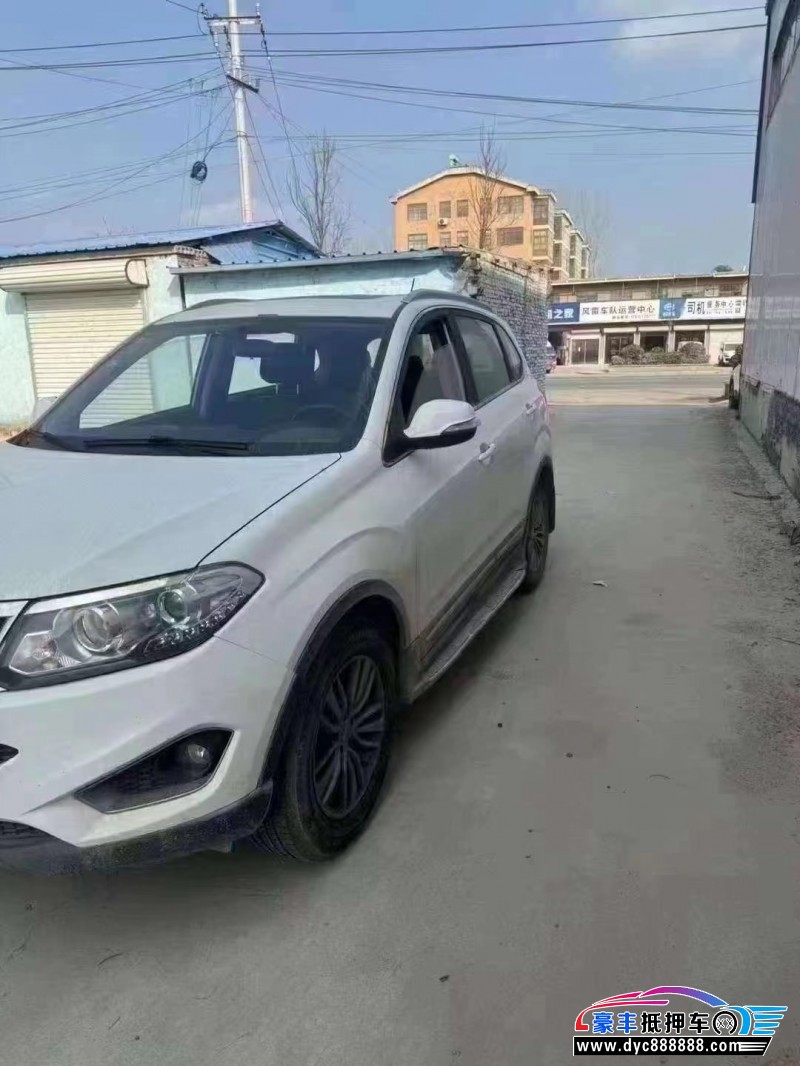15年奇瑞瑞虎5轿车抵押车出售