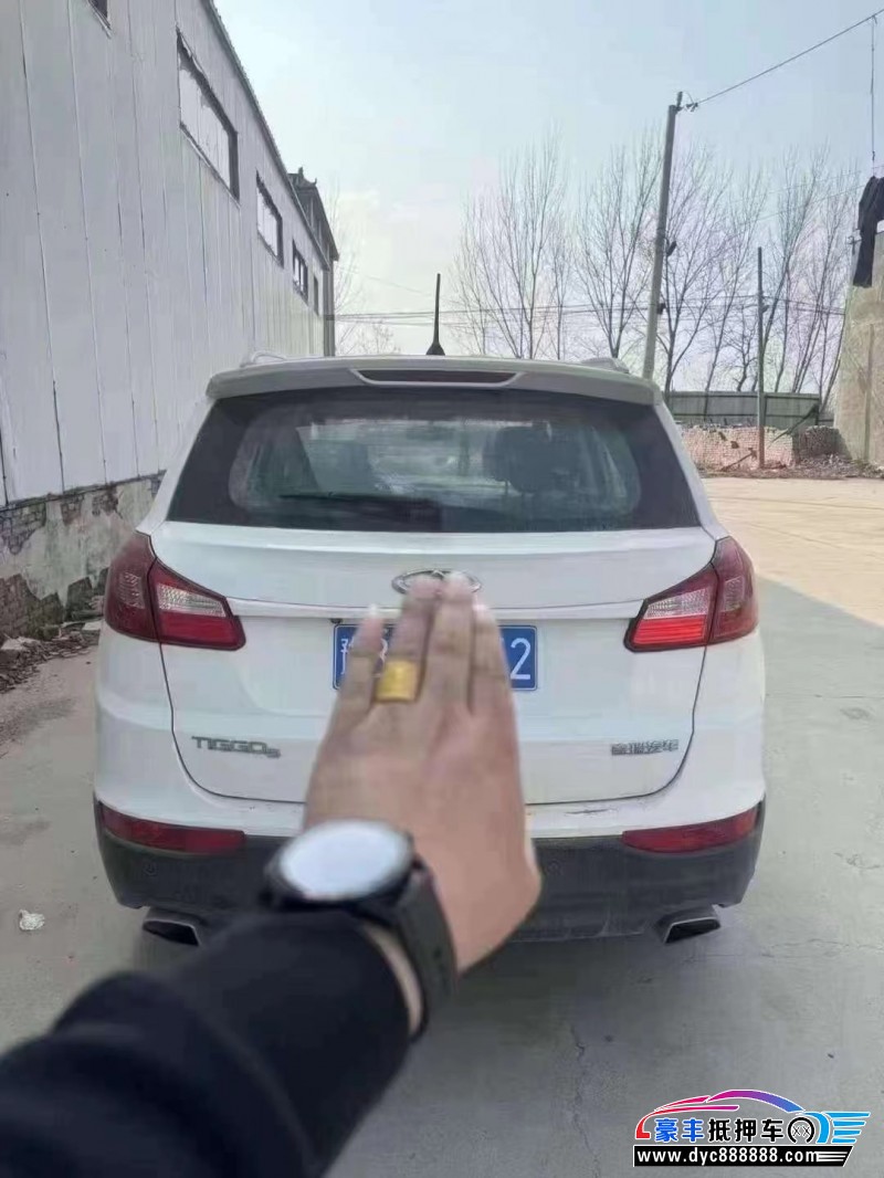 15年奇瑞瑞虎5轿车抵押车出售