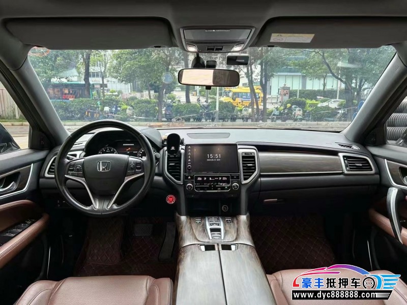 19年本田UR-V轿车抵押车出售