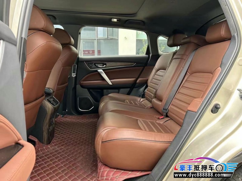 19年本田UR-V轿车抵押车出售