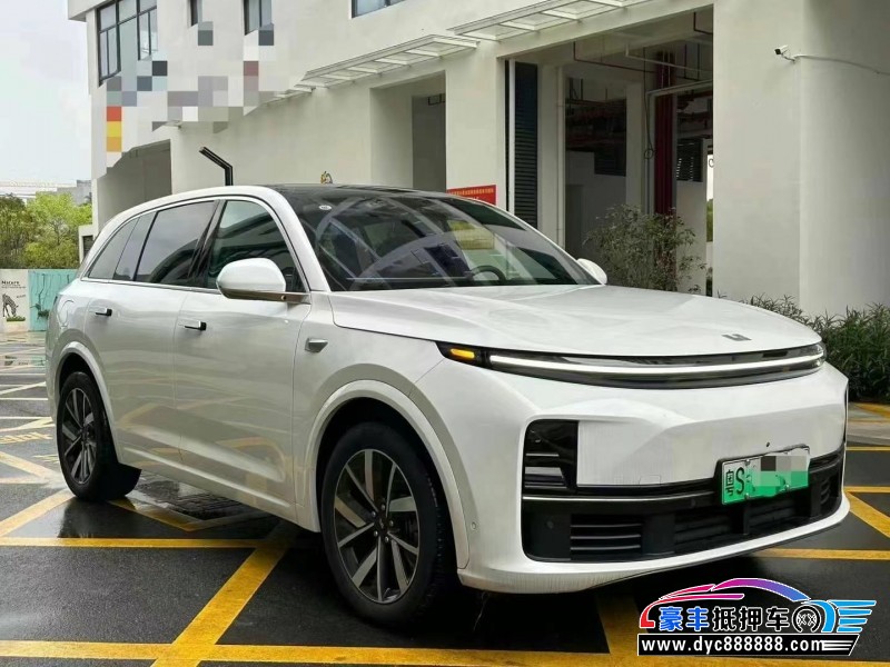 23年理想L7轿车抵押车出售