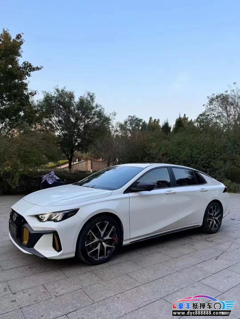 22年传祺影豹轿车抵押车出售