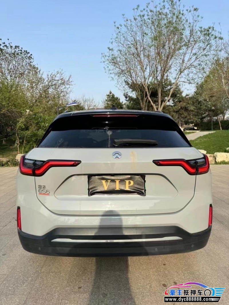 21年蔚来ES6轿车抵押车出售