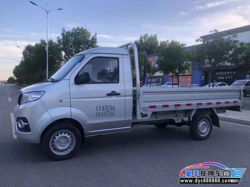 24年金杯T30轿车抵押车出售