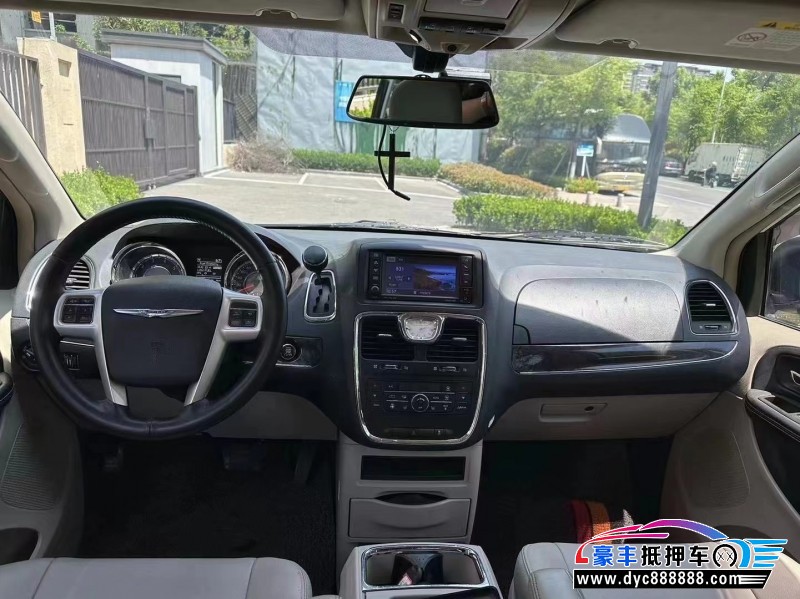 16年克莱斯勒大捷龙(进口)轿车抵押车出售