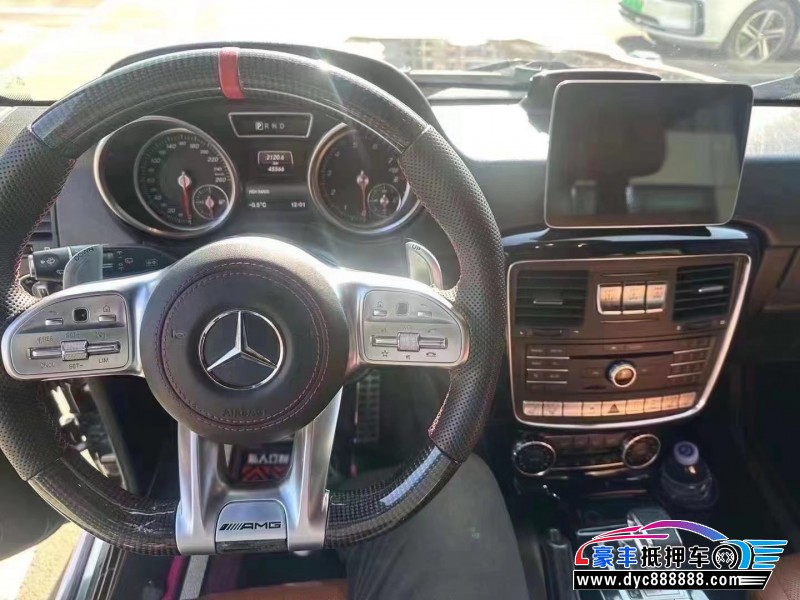 17年奔驰G轿车抵押车出售