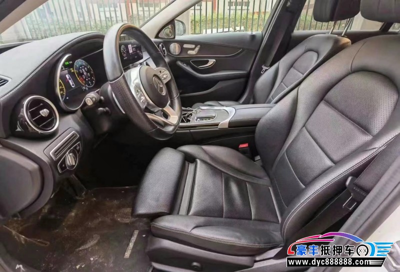 20年奔驰C轿车抵押车出售