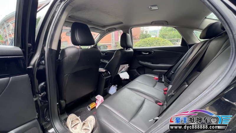 19年本田凌派轿车抵押车出售