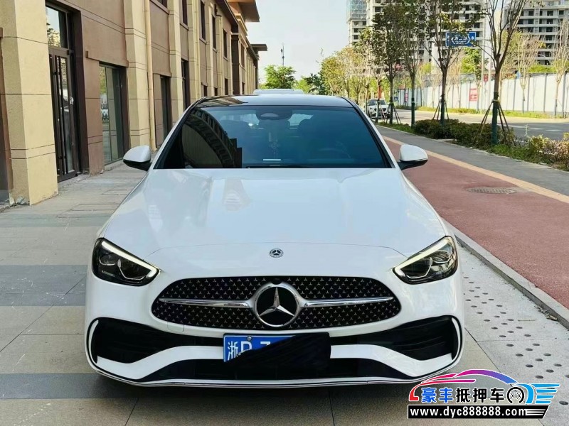 22年奔驰C轿车抵押车出售