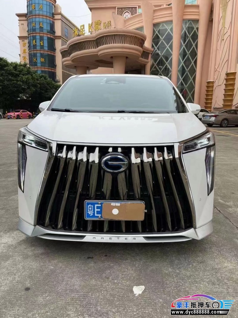 23年传祺M8轿车抵押车出售