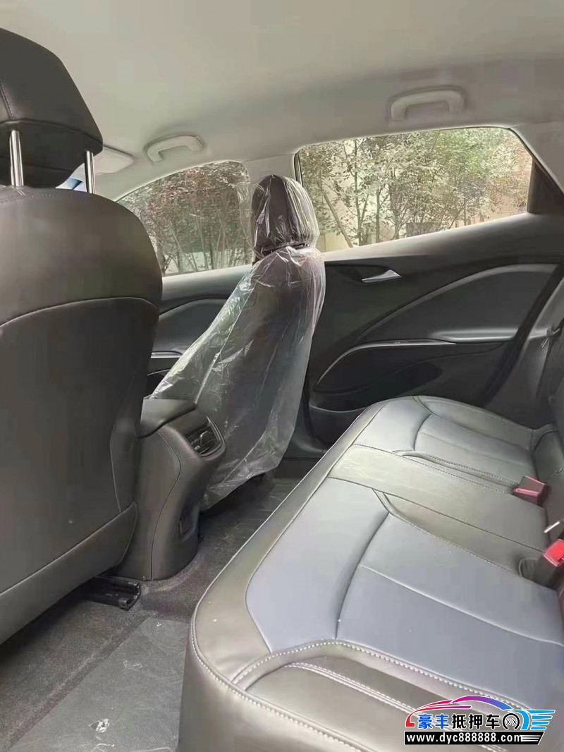 23年别克微蓝轿车抵押车出售