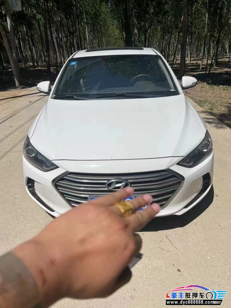 18年现代领动轿车抵押车出售