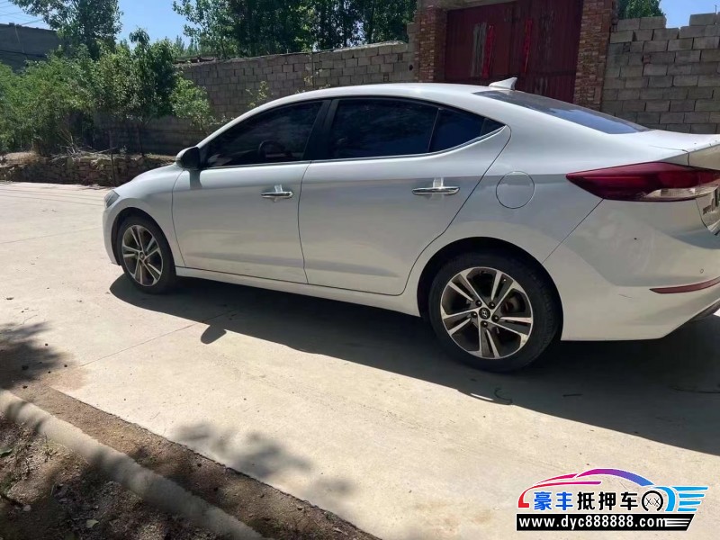 18年现代领动轿车抵押车出售
