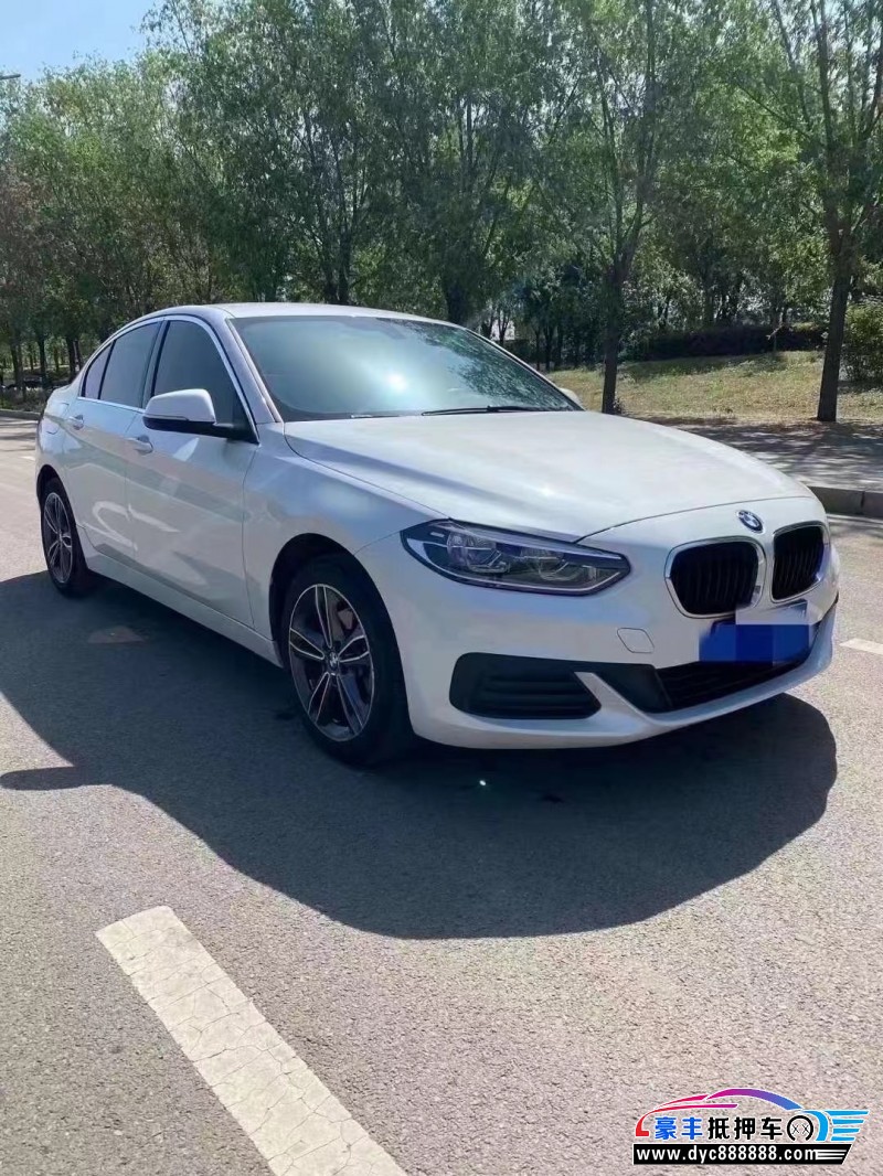 20年宝马1系轿车抵押车出售