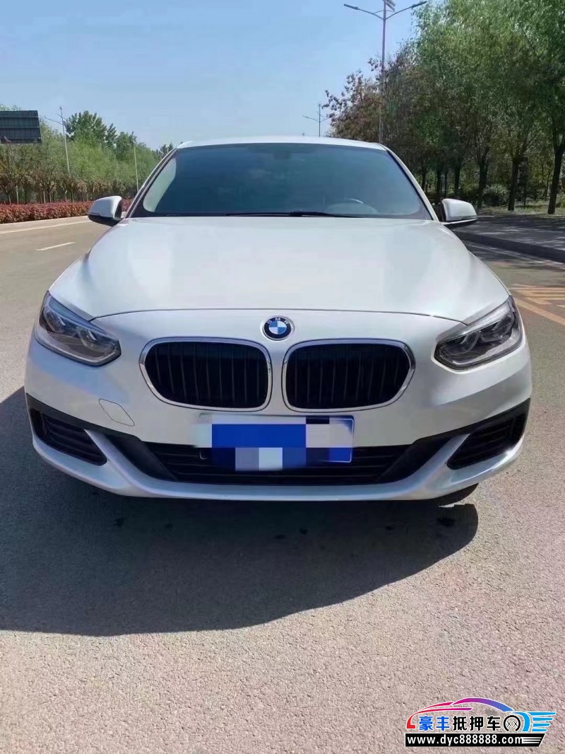 20年宝马1系轿车抵押车出售