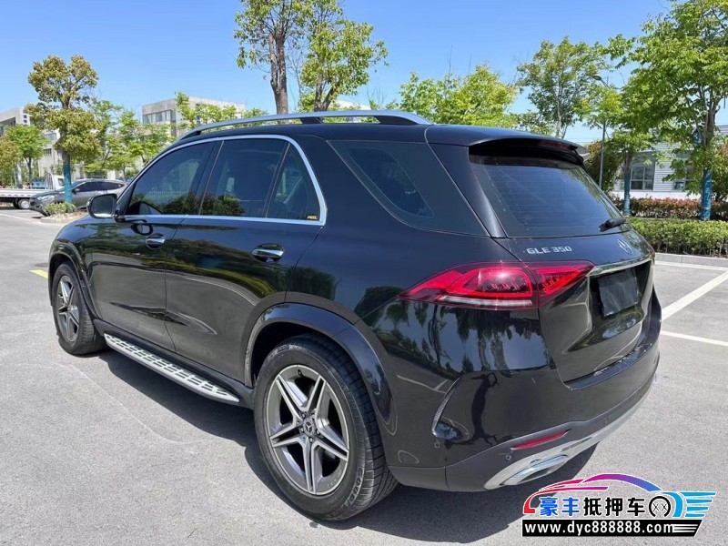 20年奔驰GLE轿车抵押车出售