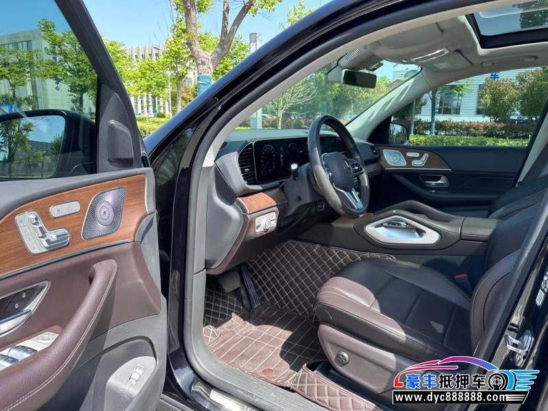 20年奔驰GLE轿车抵押车出售