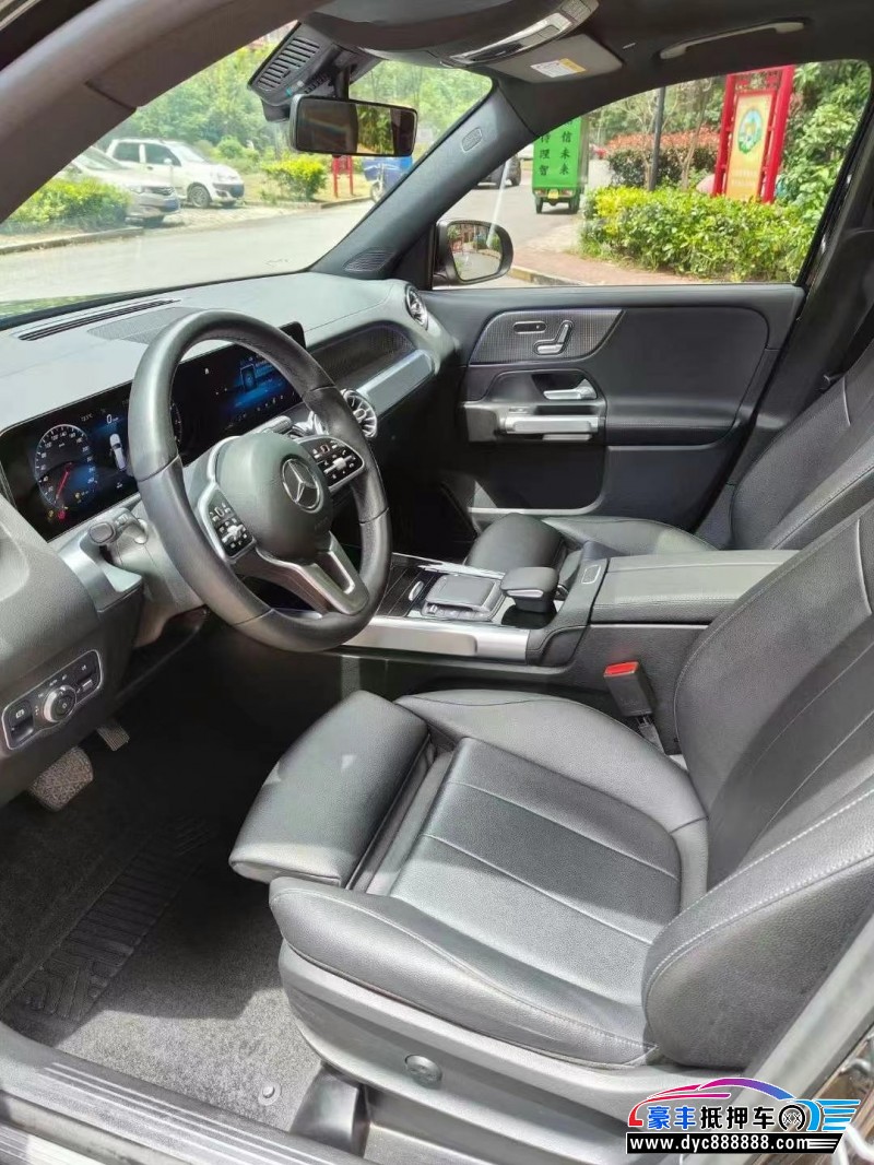 21年奔驰GLB轿车抵押车出售