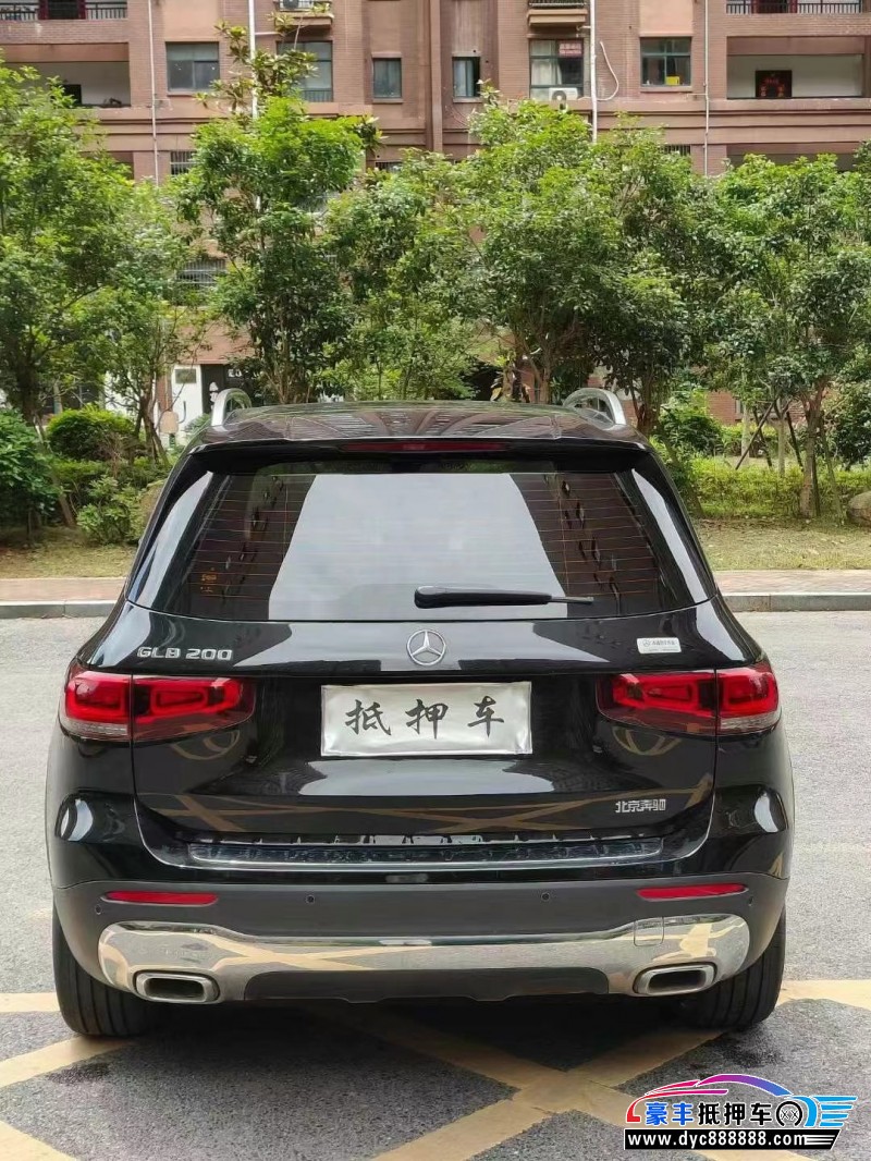 21年奔驰GLB轿车抵押车出售