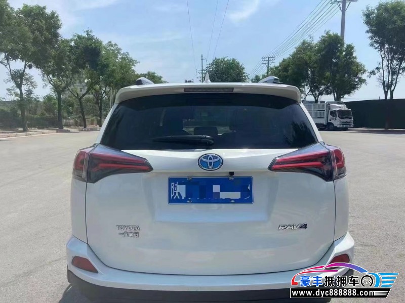 19年丰田RAV4荣放轿车抵押车出售