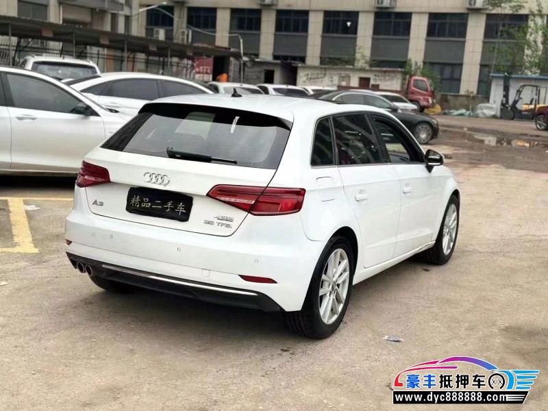 20年奥迪A3轿车抵押车出售