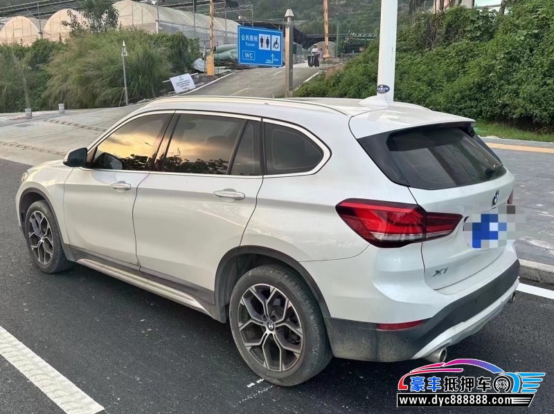 20年宝马X1轿车抵押车出售