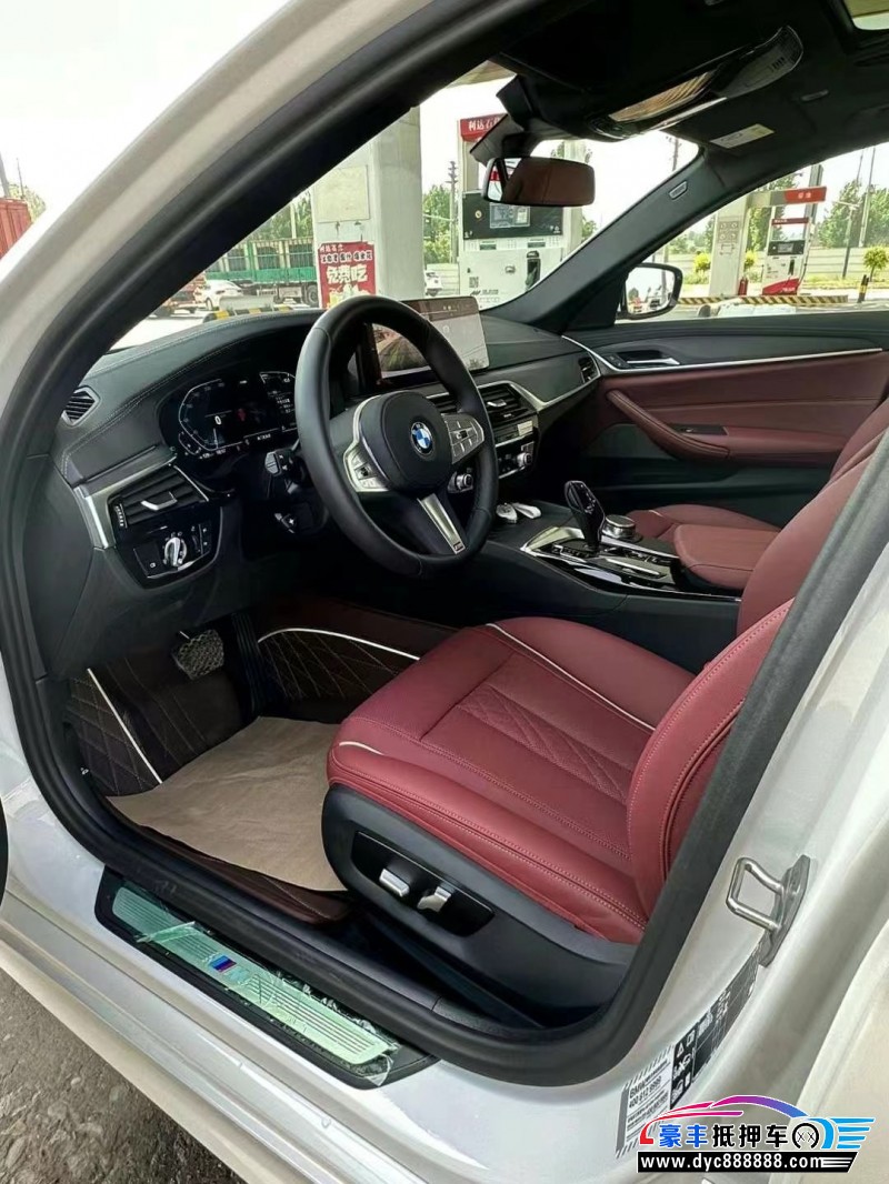 23年宝马5系轿车抵押车出售