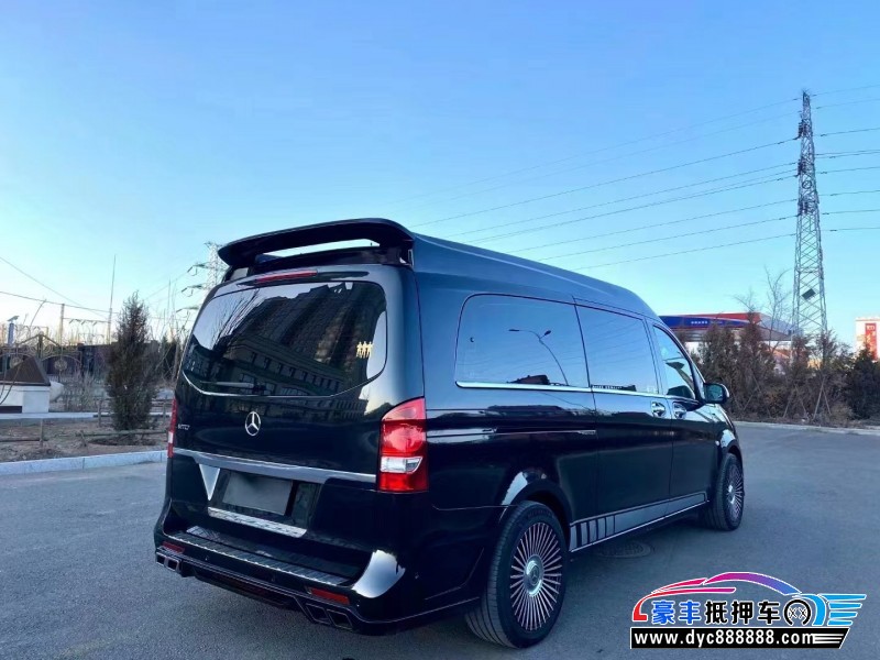 19年奔驰威霆轿车抵押车出售