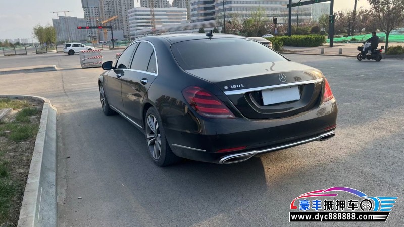 20年奔驰S轿车抵押车出售