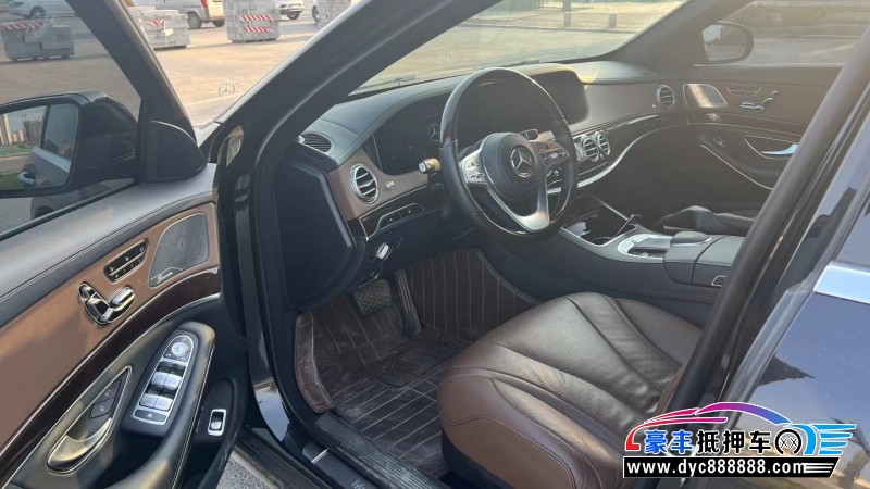 20年奔驰S轿车抵押车出售