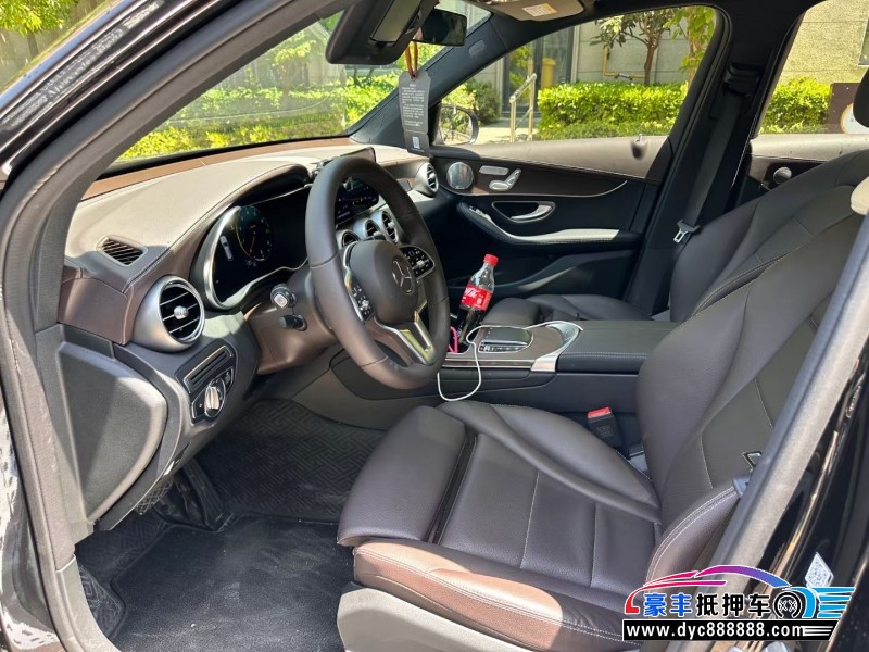 23年奔驰GLC轿车抵押车出售