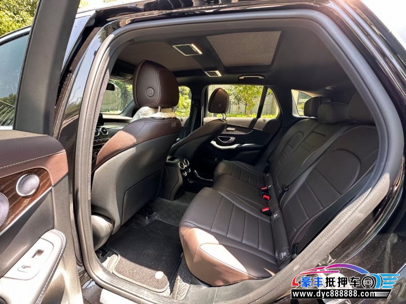 23年奔驰GLC轿车抵押车出售