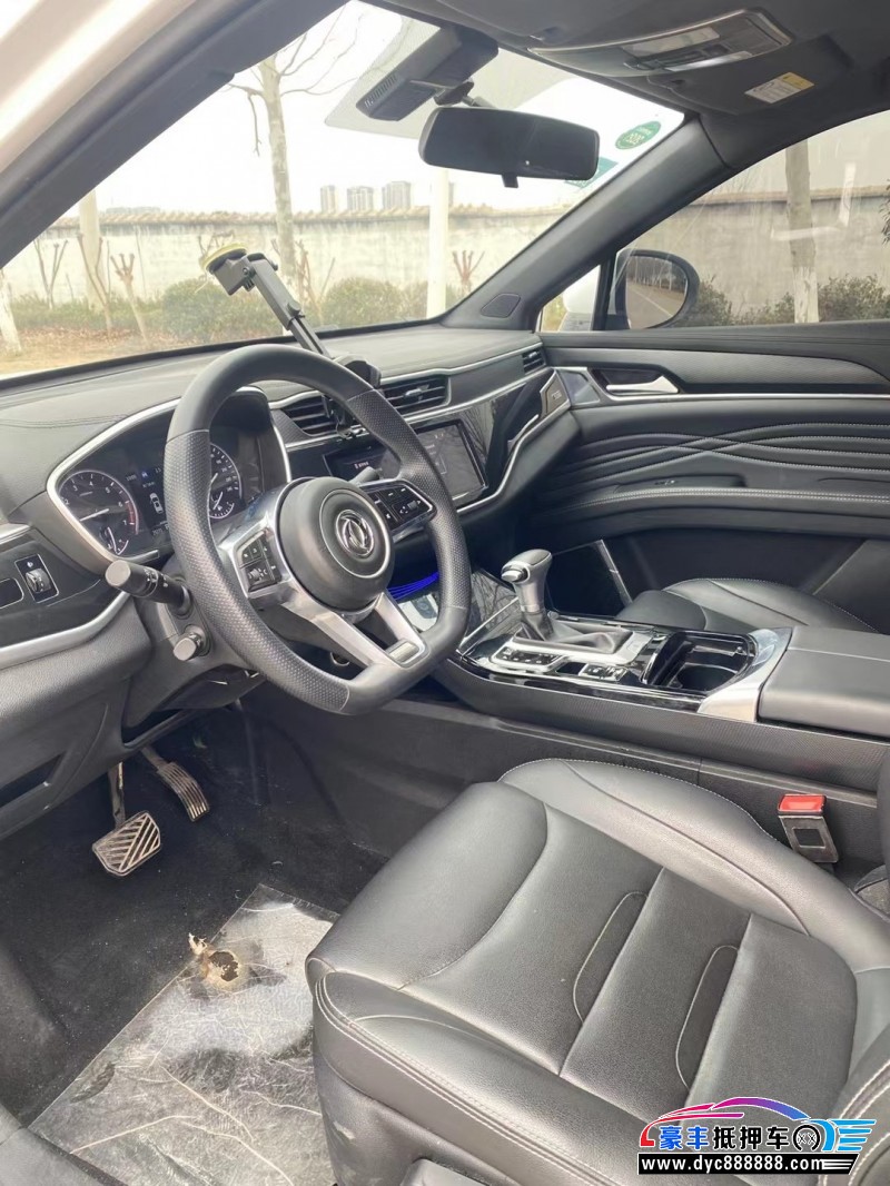 20年东风风光ix5轿车抵押车出售