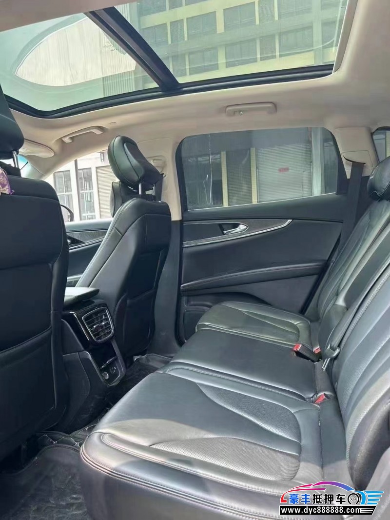 21年林肯航海家轿车抵押车出售