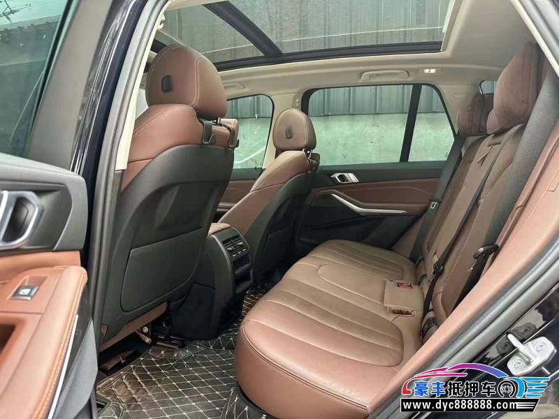 21年宝马X5轿车抵押车出售