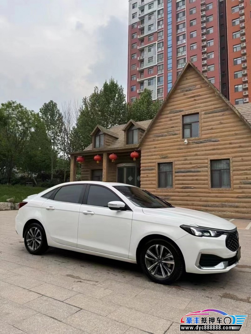 21年福特福睿斯轿车抵押车出售