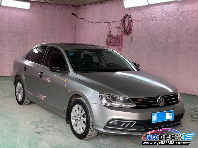 17年大众速腾轿车抵押车出售